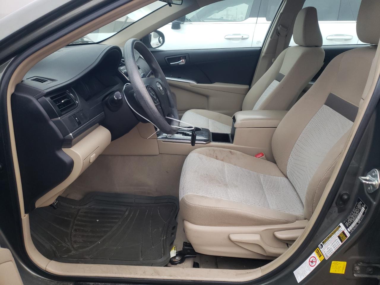 2014 Toyota Camry - Image 7