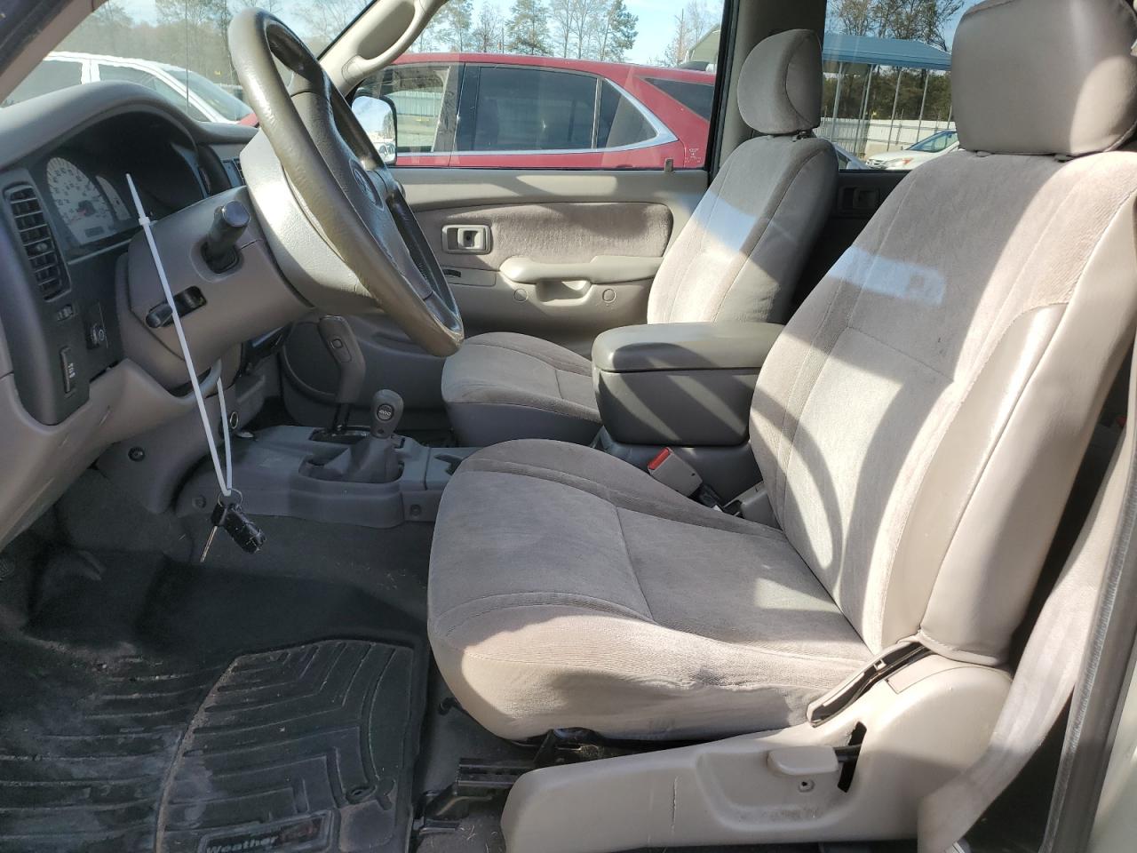 2004 Toyota Tacoma - Image 7
