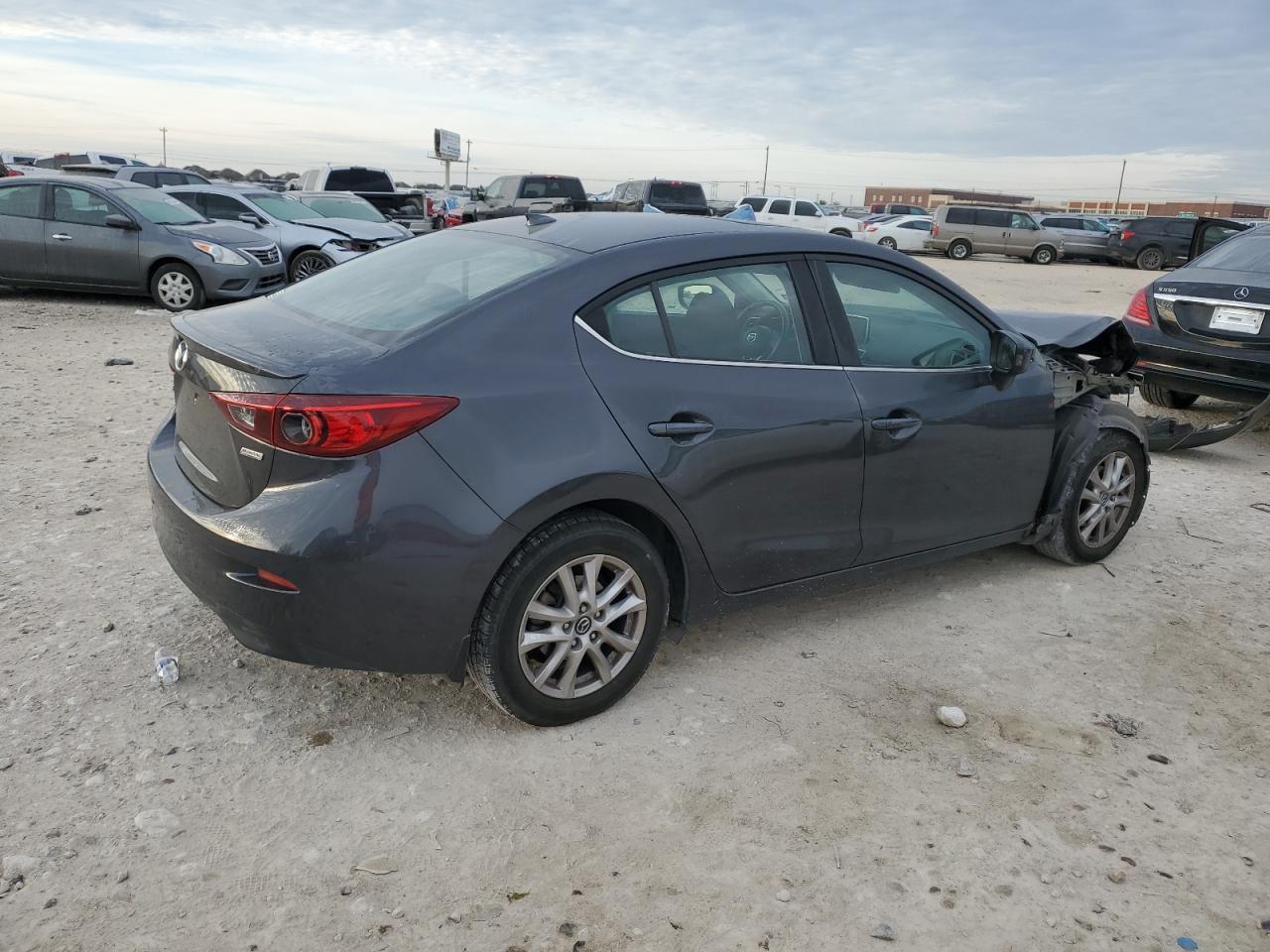 2016 Mazda 3 - Image 3