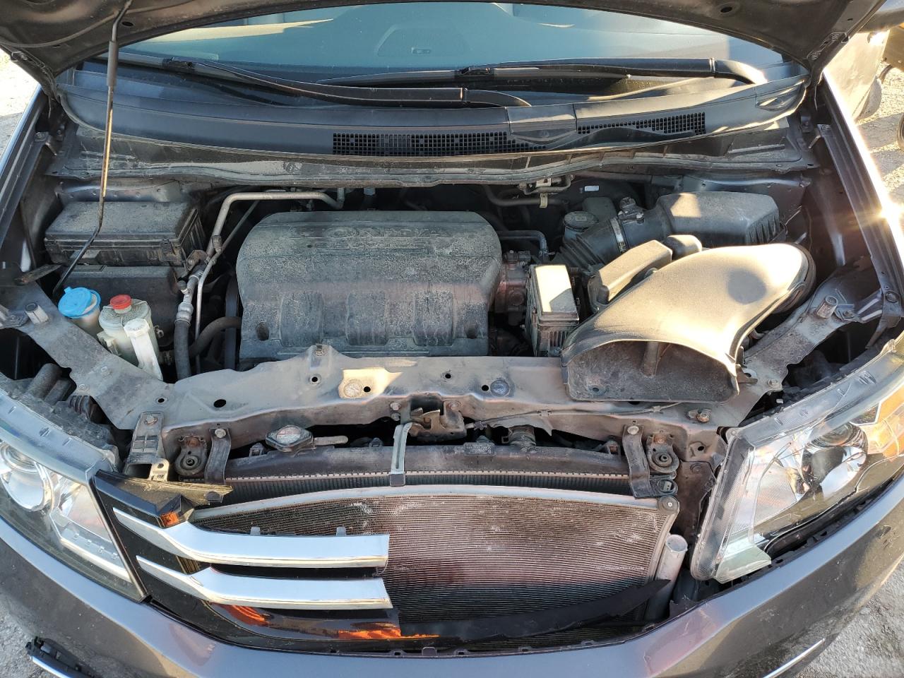 2014 Honda Odyssey - Image 12