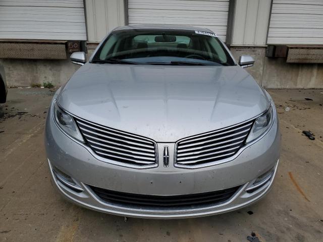 Седаны LINCOLN MKZ 2014 Серебристый