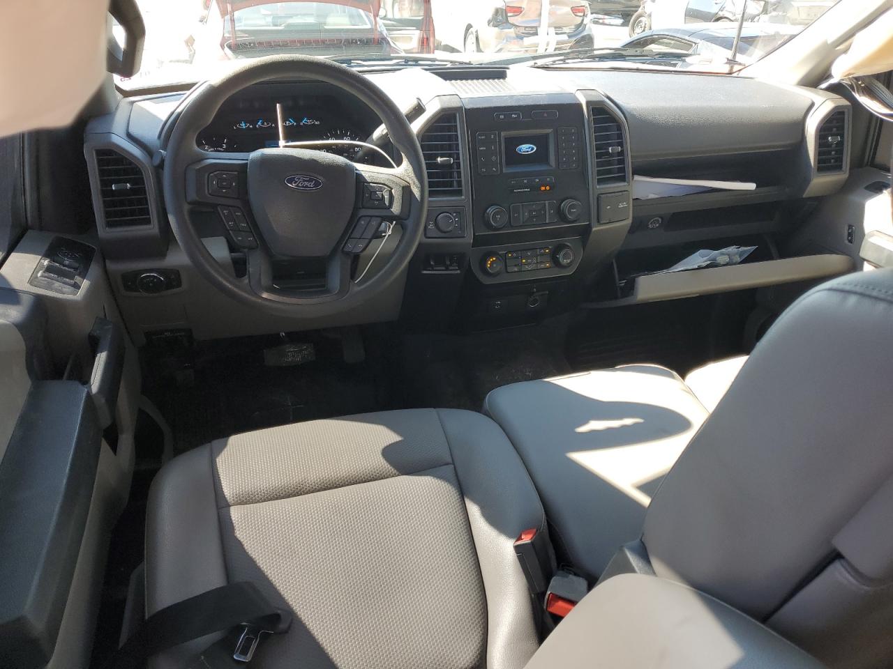 2022 Ford F250 - Image 8