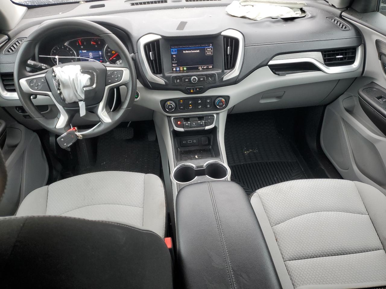 2022 GMC Terrain - Image 8