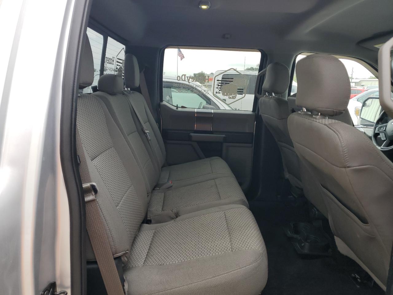 2015 Ford F-150 - Image 10