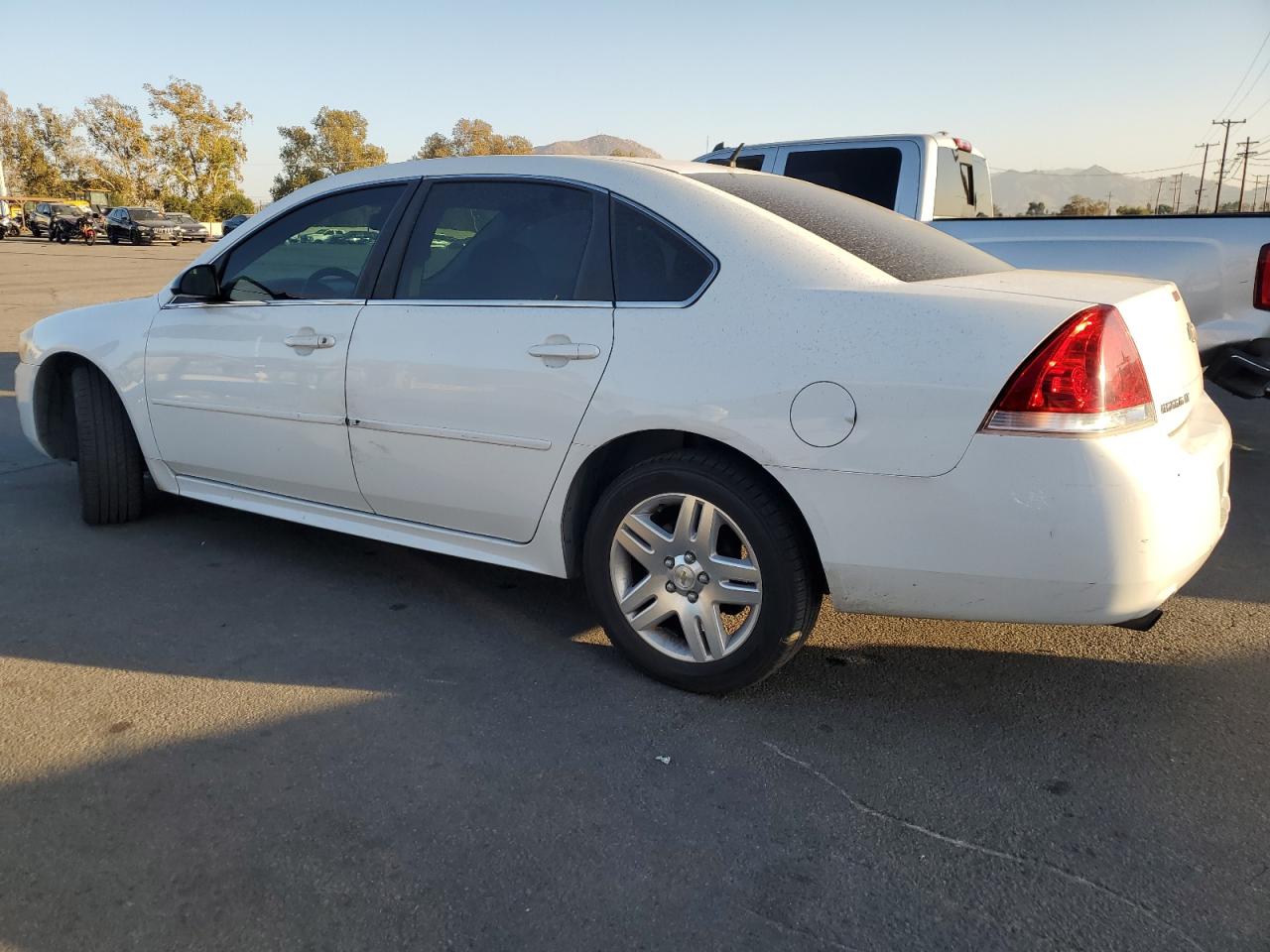 VIN 2G1WB5E31E1107437 2014 CHEVROLET IMPALA no.2