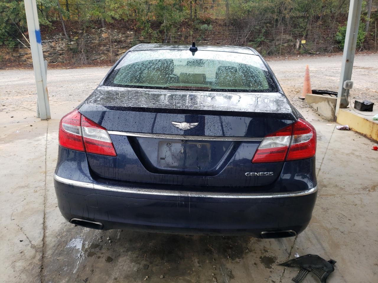 2012 Hyundai Genesis 3.8L VIN: KMHGC4DD2CU208190 Lot: 78205384