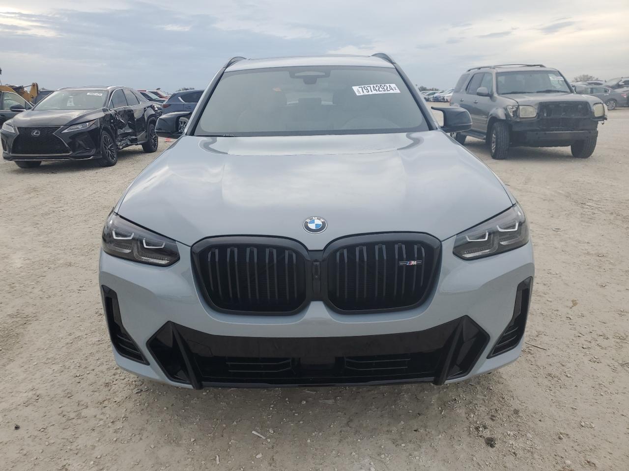 VIN 5UX83DP08R9U82859 2024 BMW X3 M40I no.5