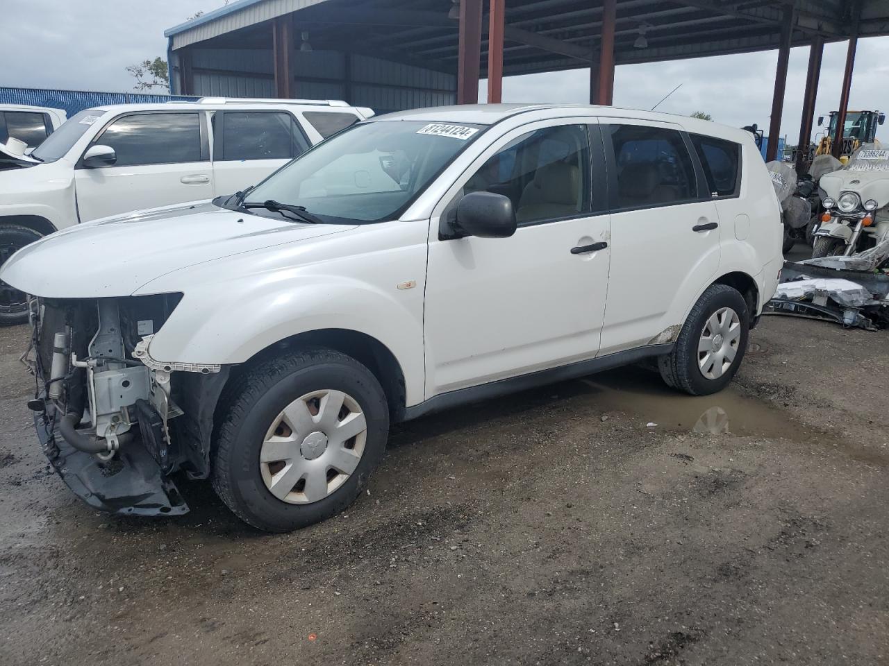 2007 Mitsubishi Outlander - Image 1