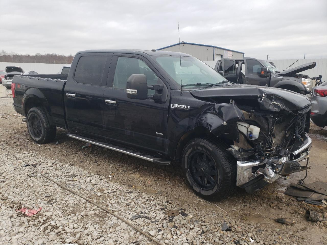 VIN 1FTFW1EG6GFB45958 2016 FORD F-150 no.4