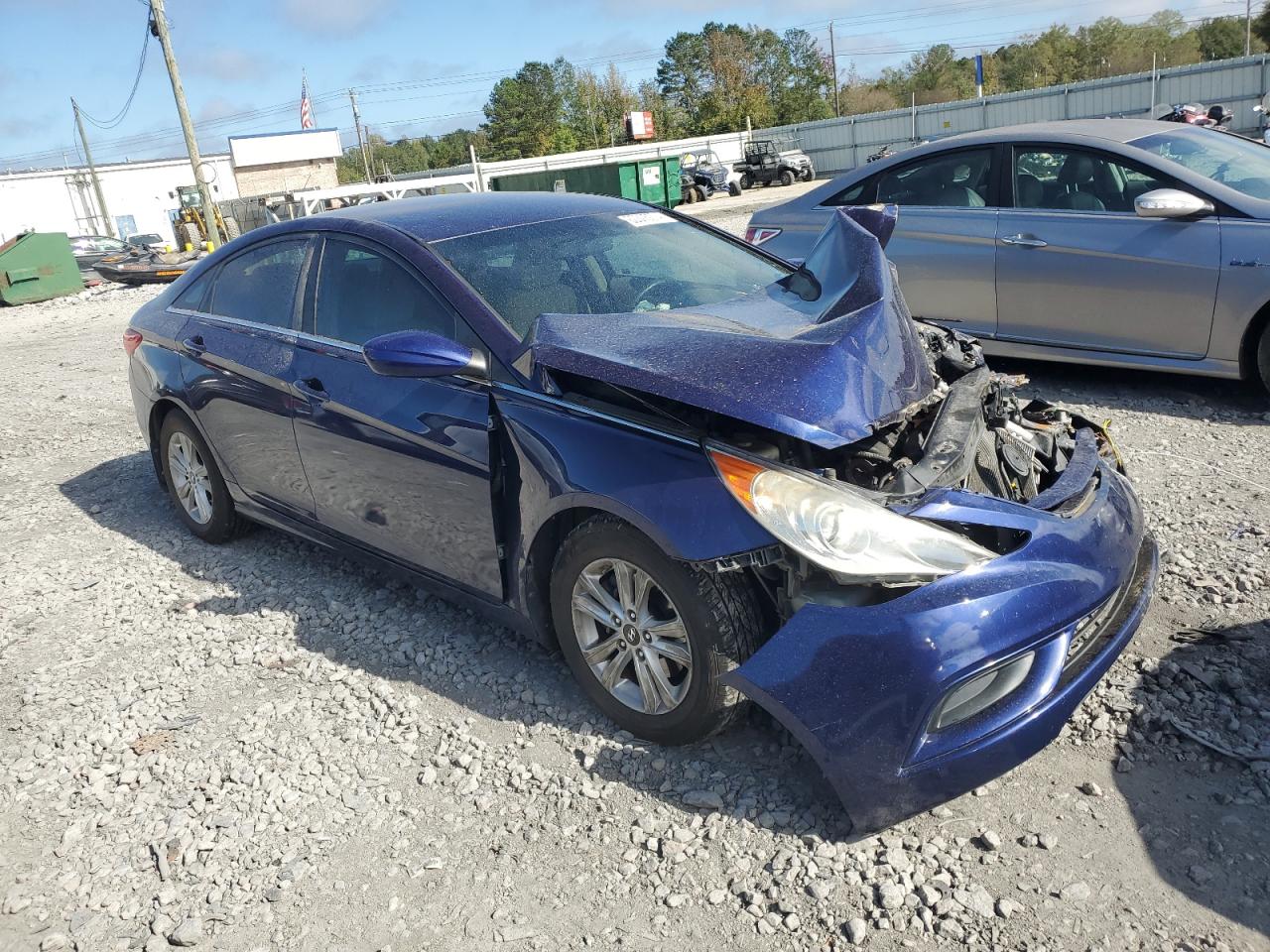 2011 Hyundai Sonata - Image 4