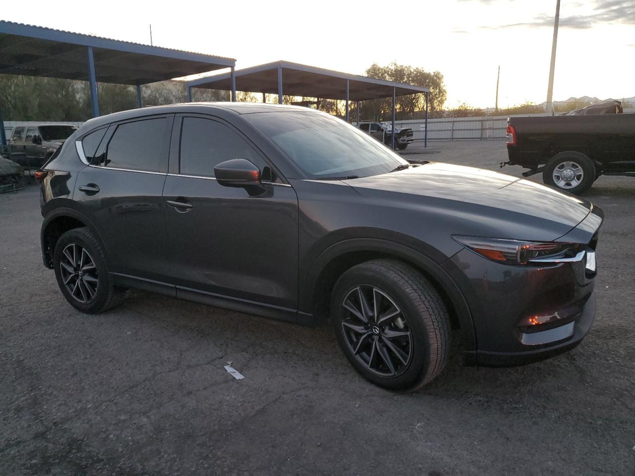 2017 Mazda CX-5 - Image 4