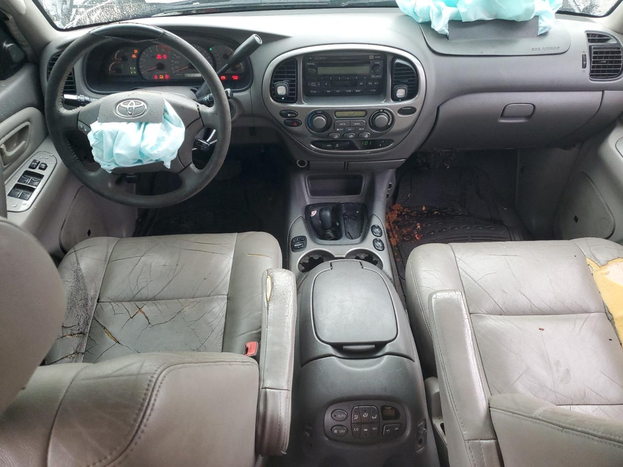 2003 Toyota Sequoia - Image 8