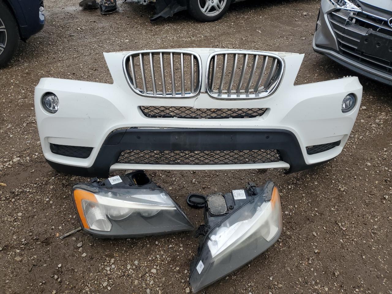 2011 BMW X3 - Image 12