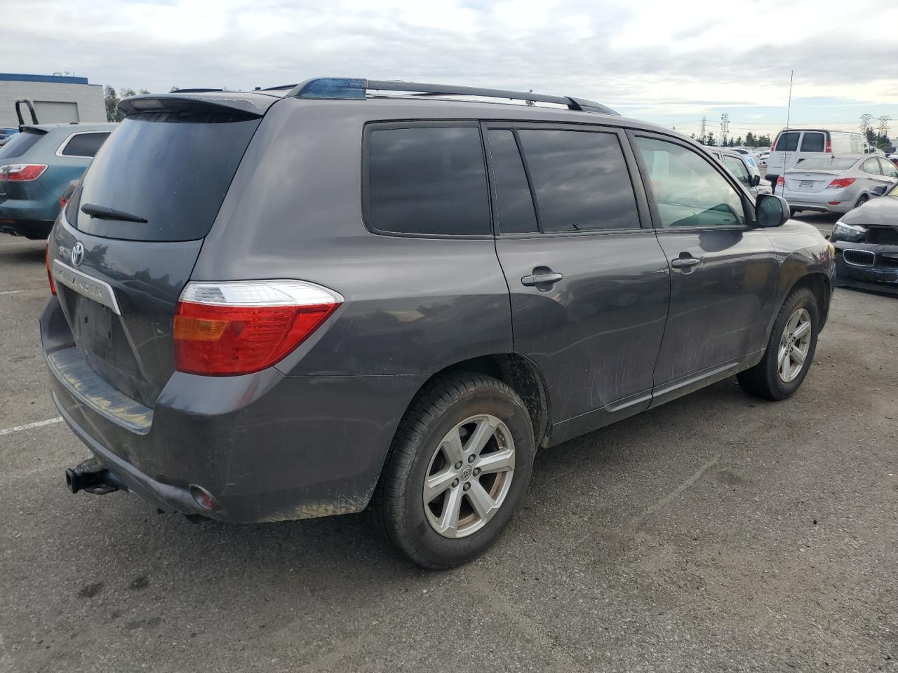 2010 Toyota Highlander - Image 3
