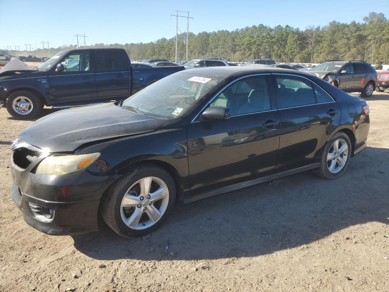 2011 Toyota Camry - Image 1
