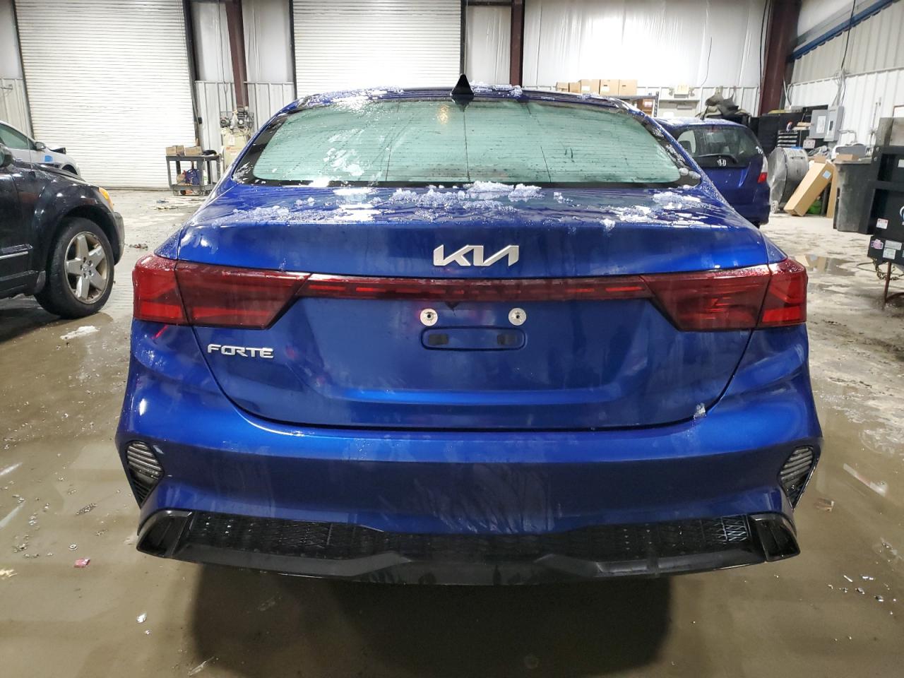 2023 Kia Forte - Image 6