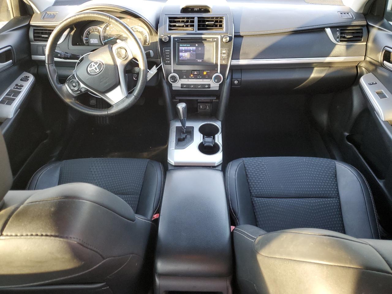 2014 Toyota Camry - Image 8