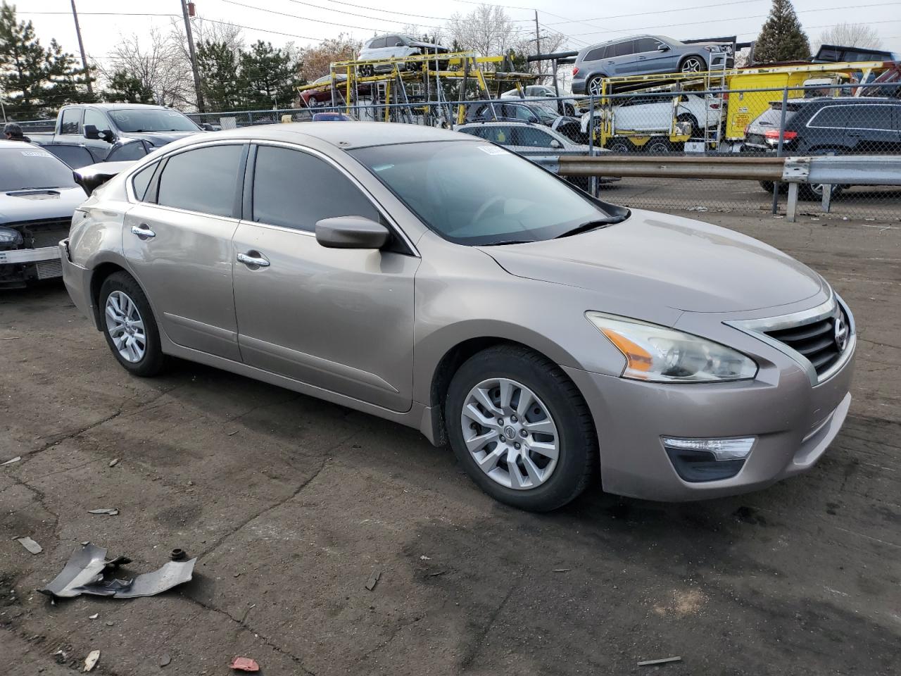 2015 Nissan Altima - Image 4