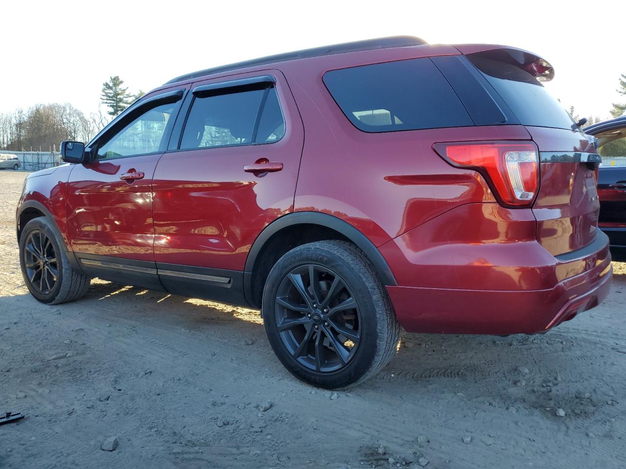 2017 Ford Explorer - Image 2