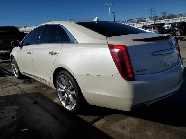  CADILLAC XTS 2013 Белы