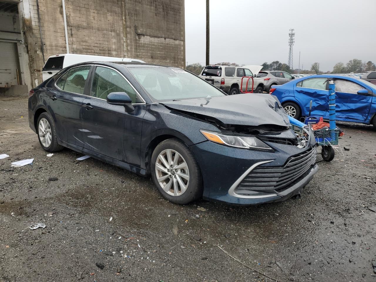 2021 Toyota Camry - Image 4