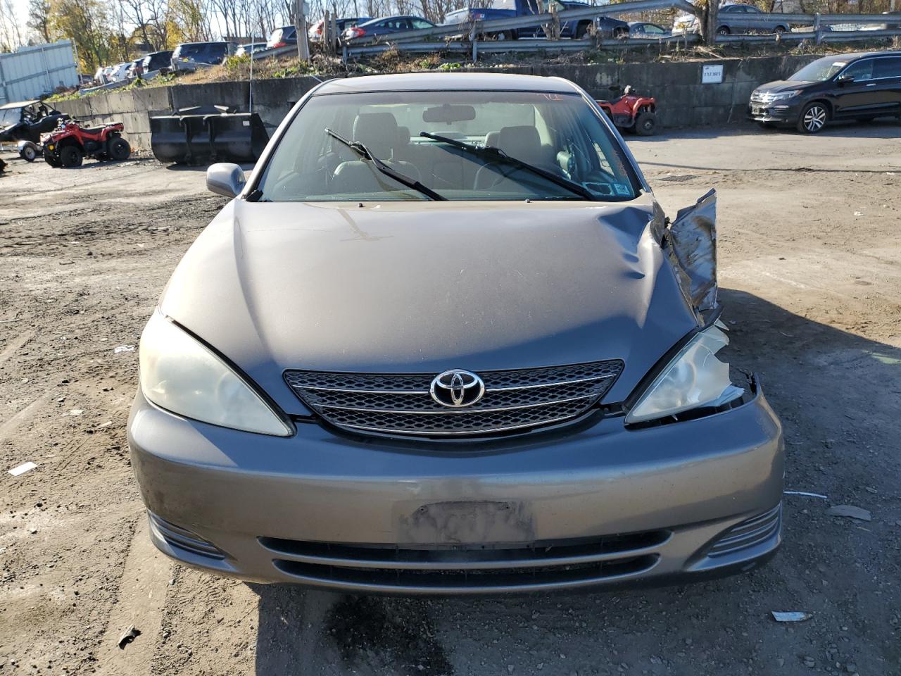 2002 Toyota Camry - Image 5