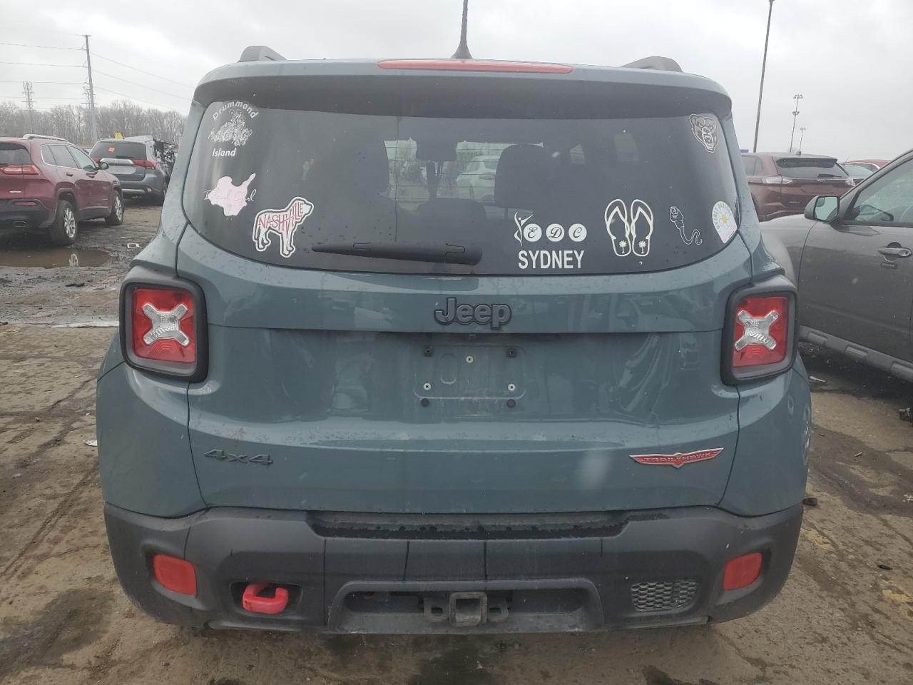 2016 Jeep Renegade - Image 6
