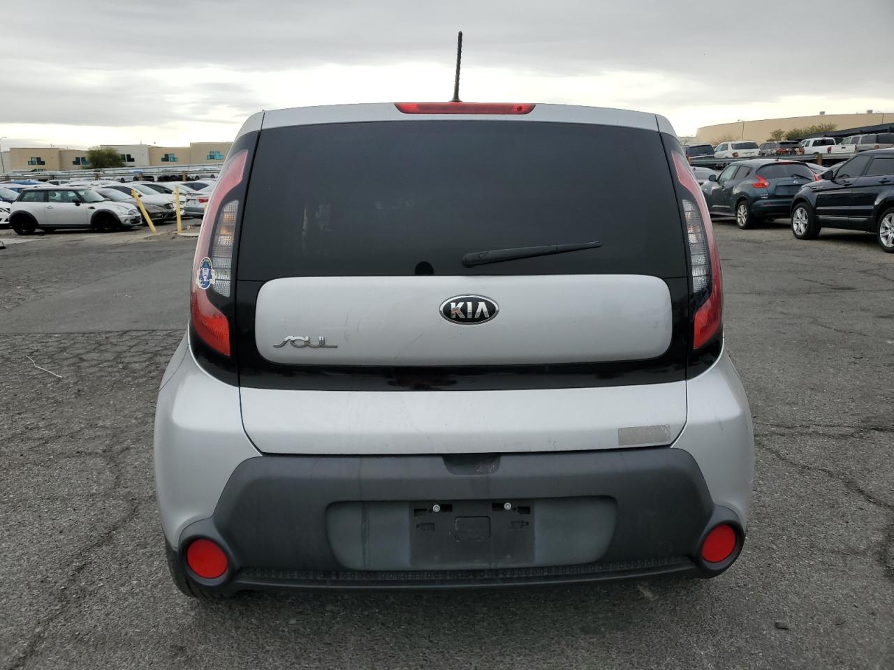 VIN KNDJN2A28G7859212 2016 KIA SOUL no.6