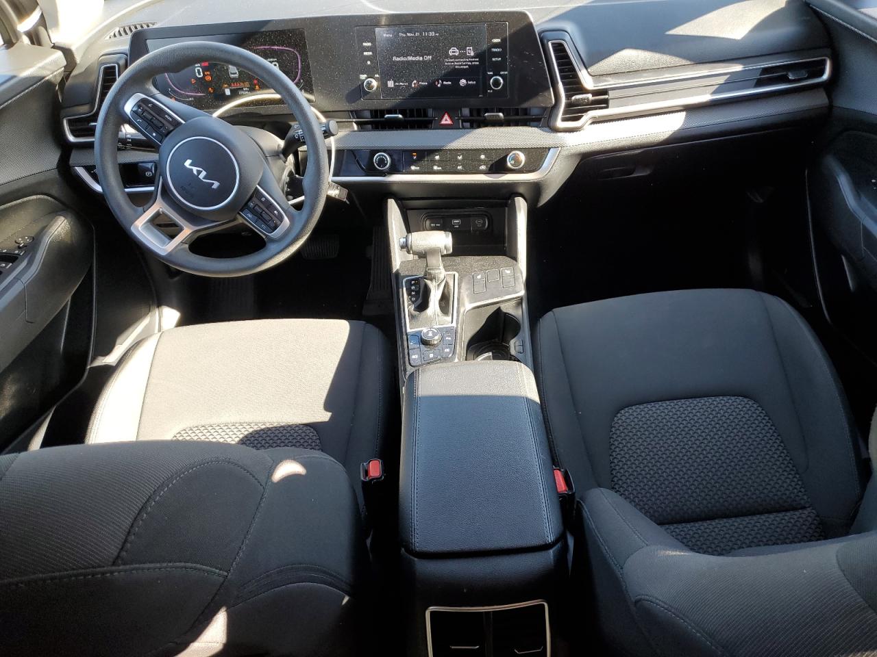 2023 Kia Sportage - Image 8