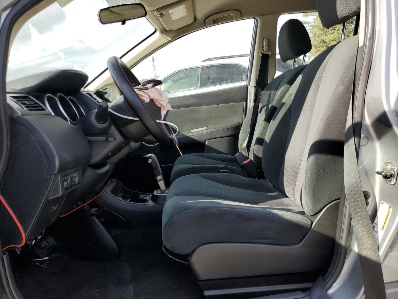 2010 Nissan Versa - Image 7