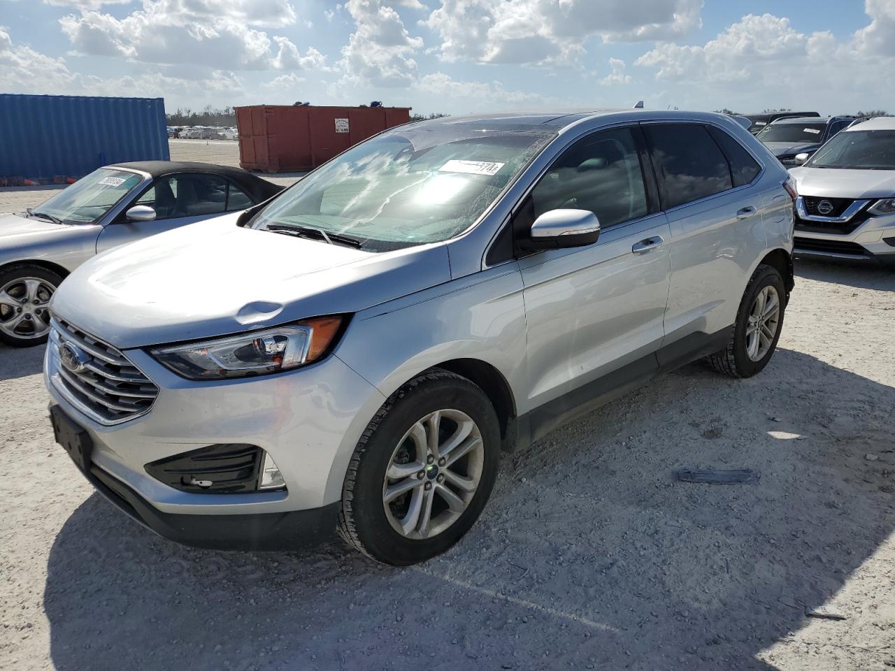 2019 Ford Edge - Image 1