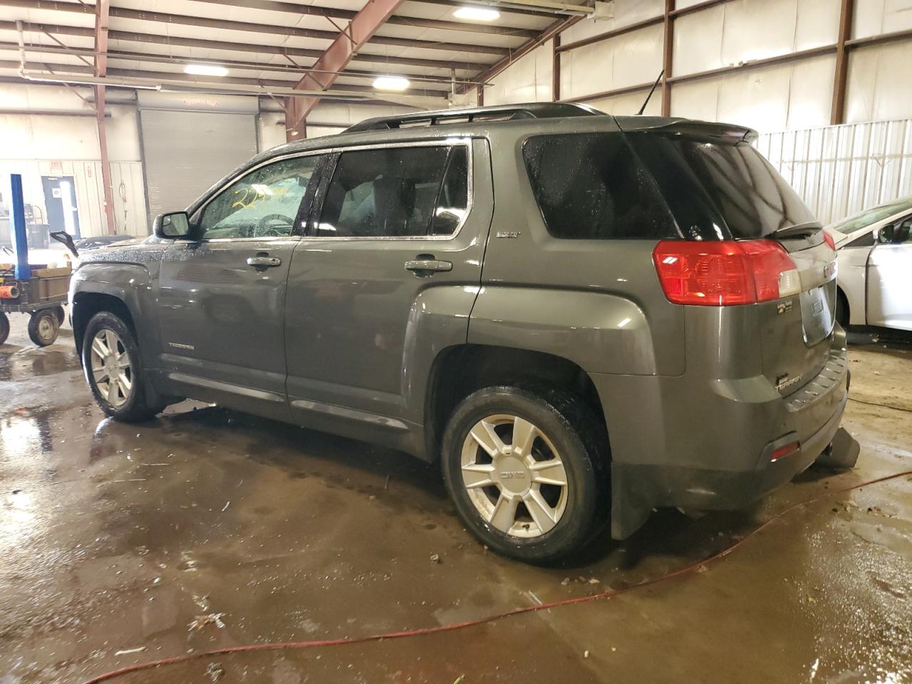 2013 GMC Terrain - Image 2