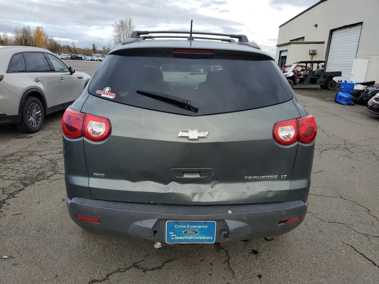 2011 Chevrolet Traverse - Image 6