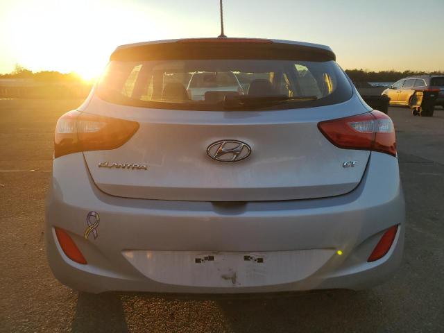  HYUNDAI ELANTRA 2017 Сріблястий