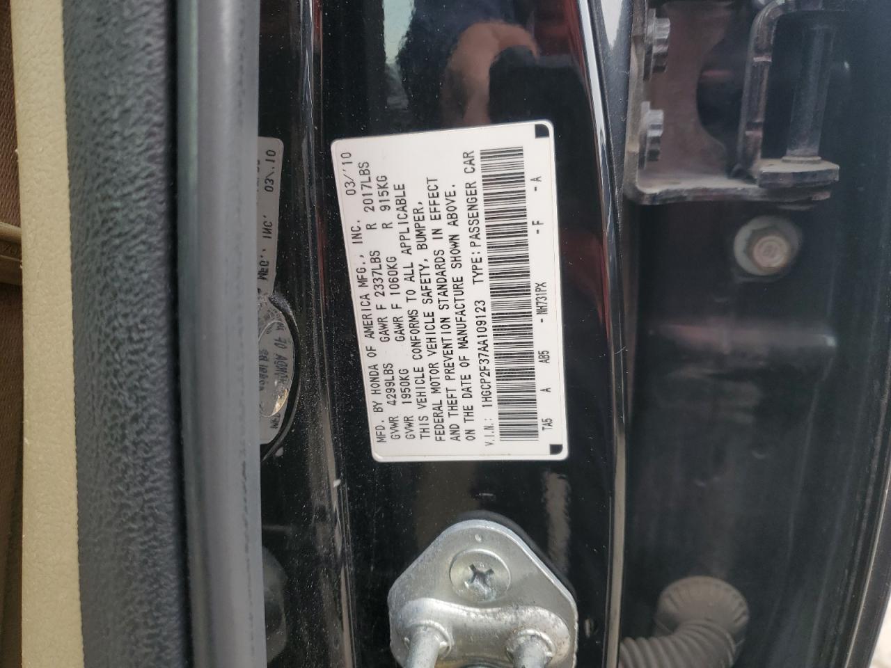 2010 Honda Accord - Image 12