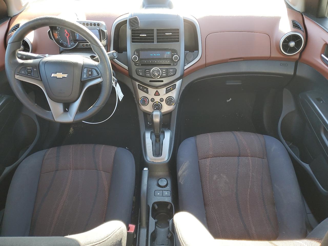 2013 Chevrolet Sonic - Image 8
