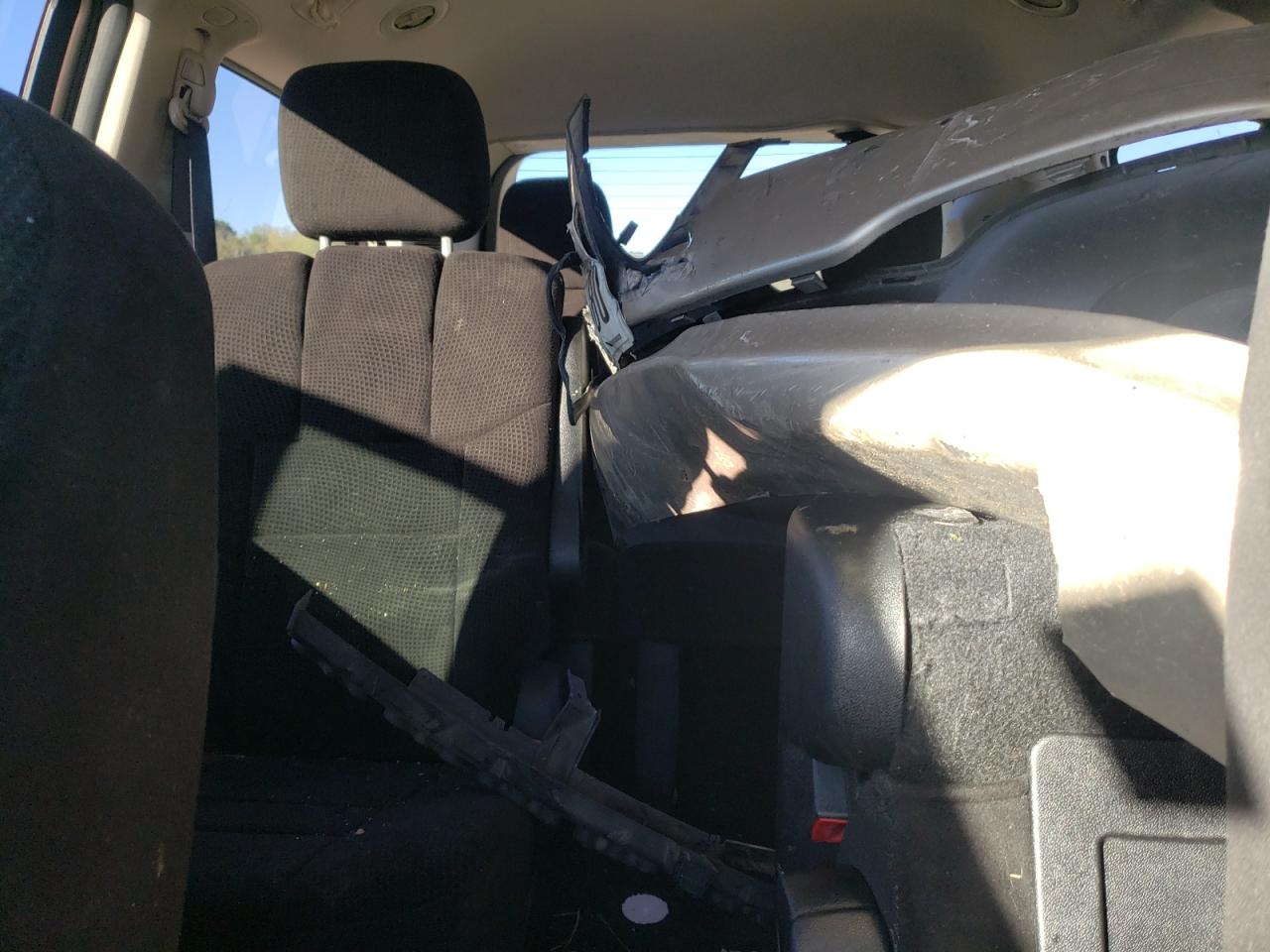 2013 Dodge Caravan - Image 10