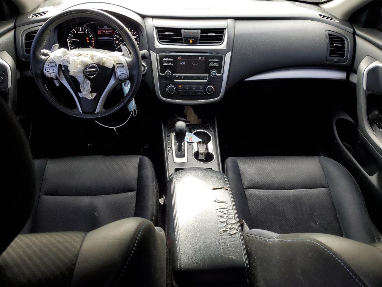 2017 Nissan Altima - Image 8