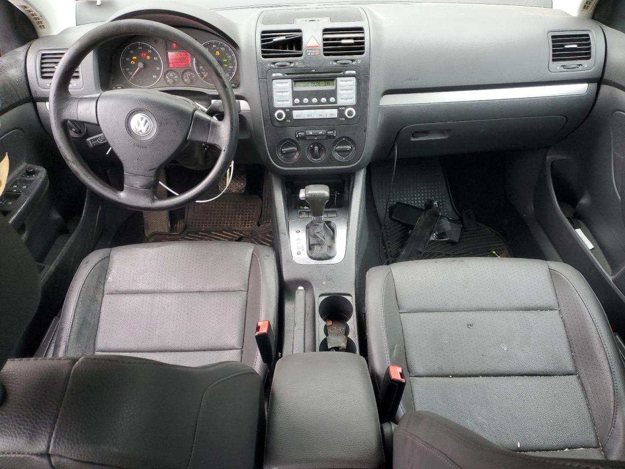 2007 Volkswagen Jetta - Image 8