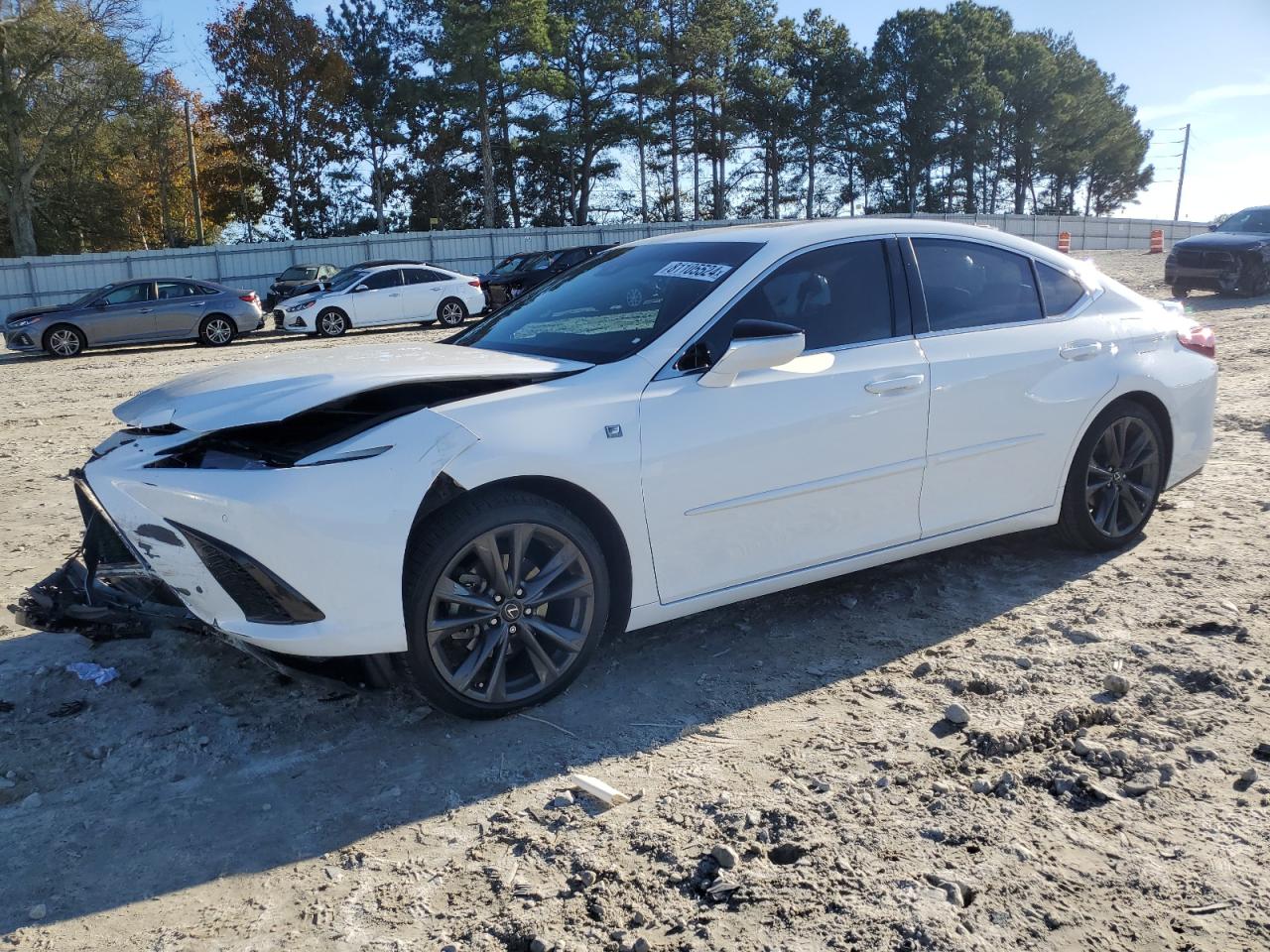 2019 Lexus ES - Image 1