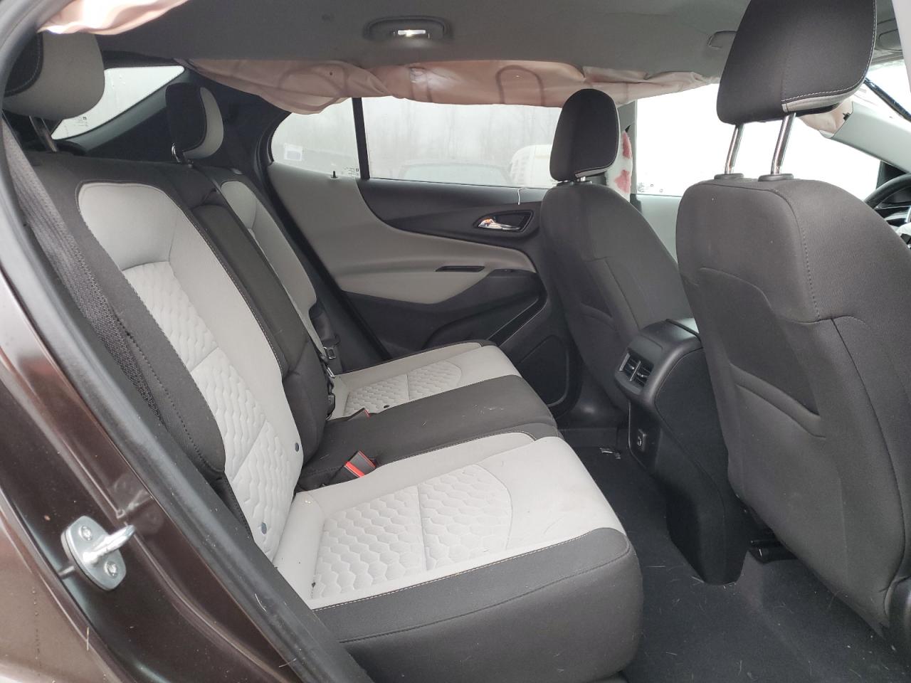 2020 Chevrolet Equinox - Image 11