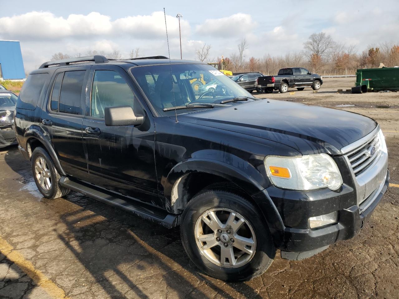 2009 Ford Explorer - Image 4