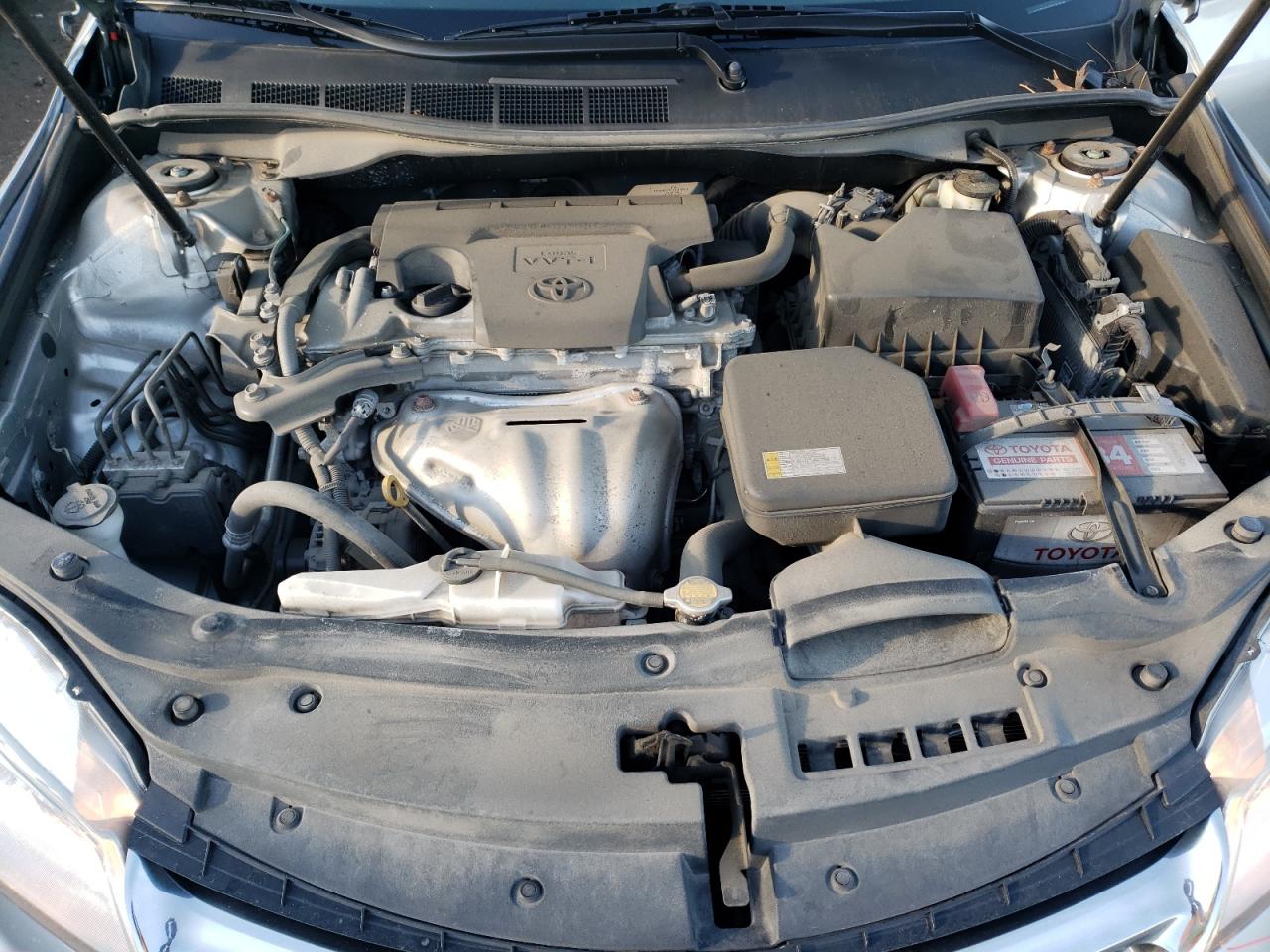 2015 Toyota Camry - Image 11