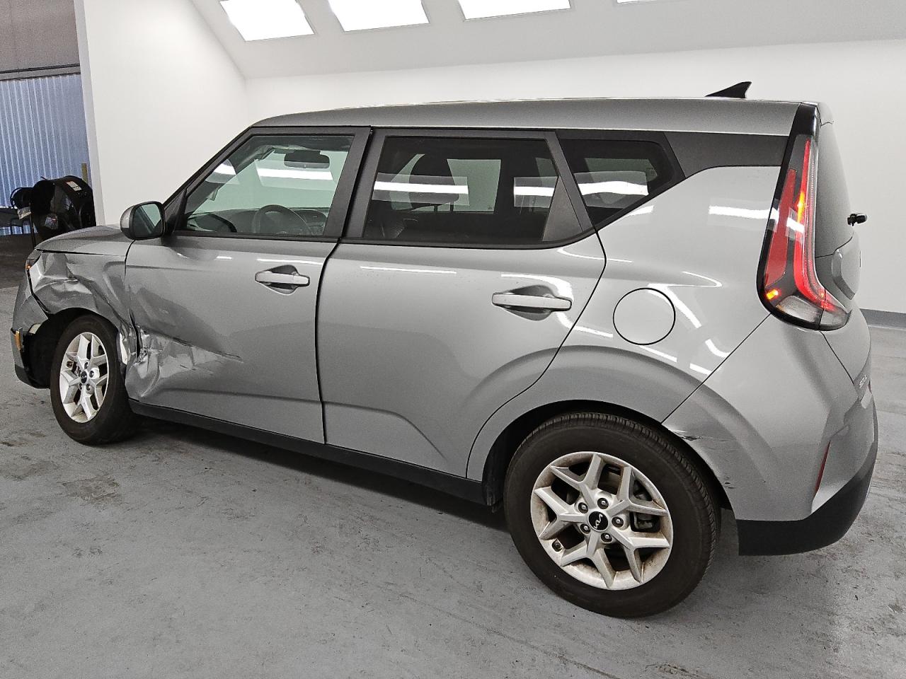 2024 Kia Soul - Image 2