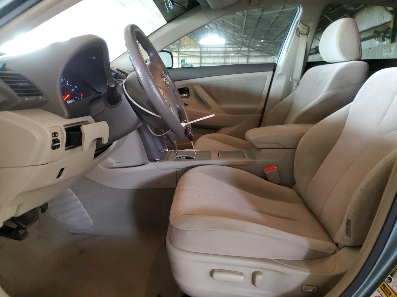 2010 Toyota Camry - Image 7