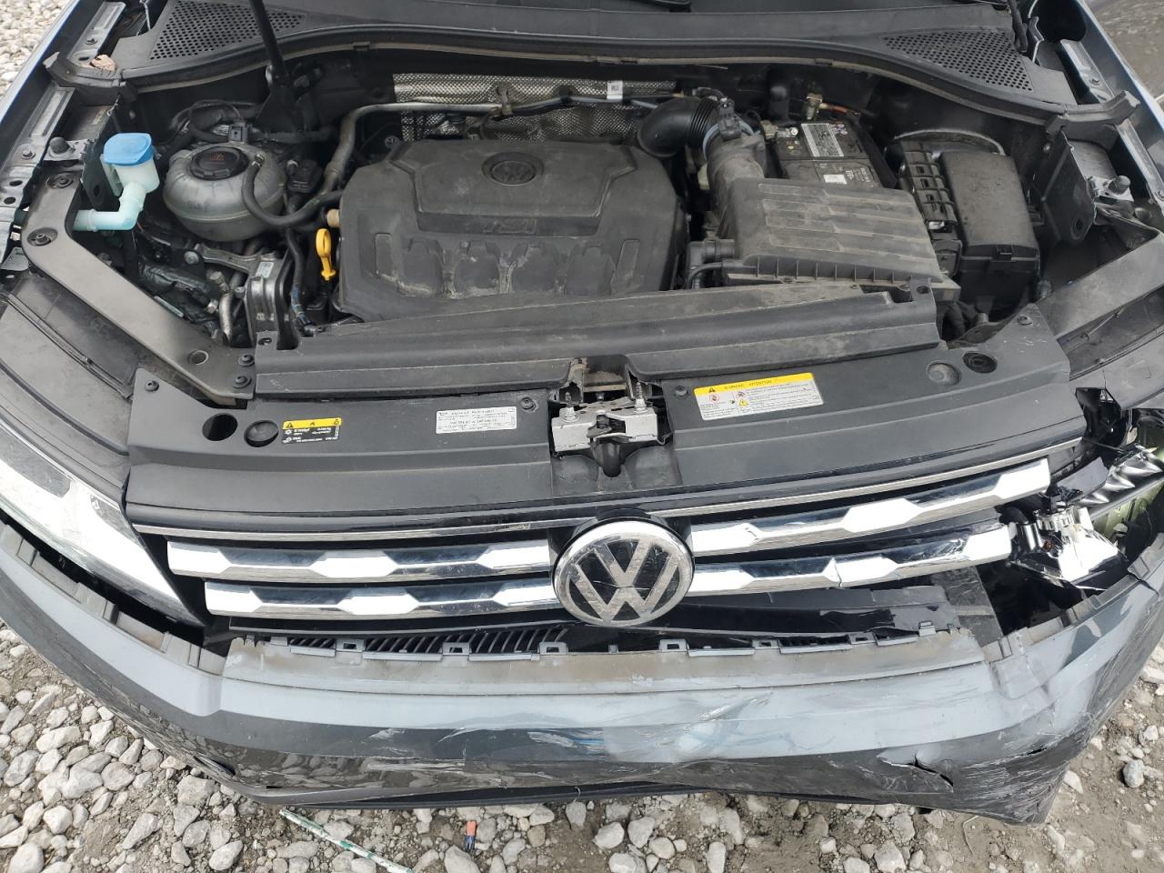 2021 Volkswagen Tiguan - Image 14