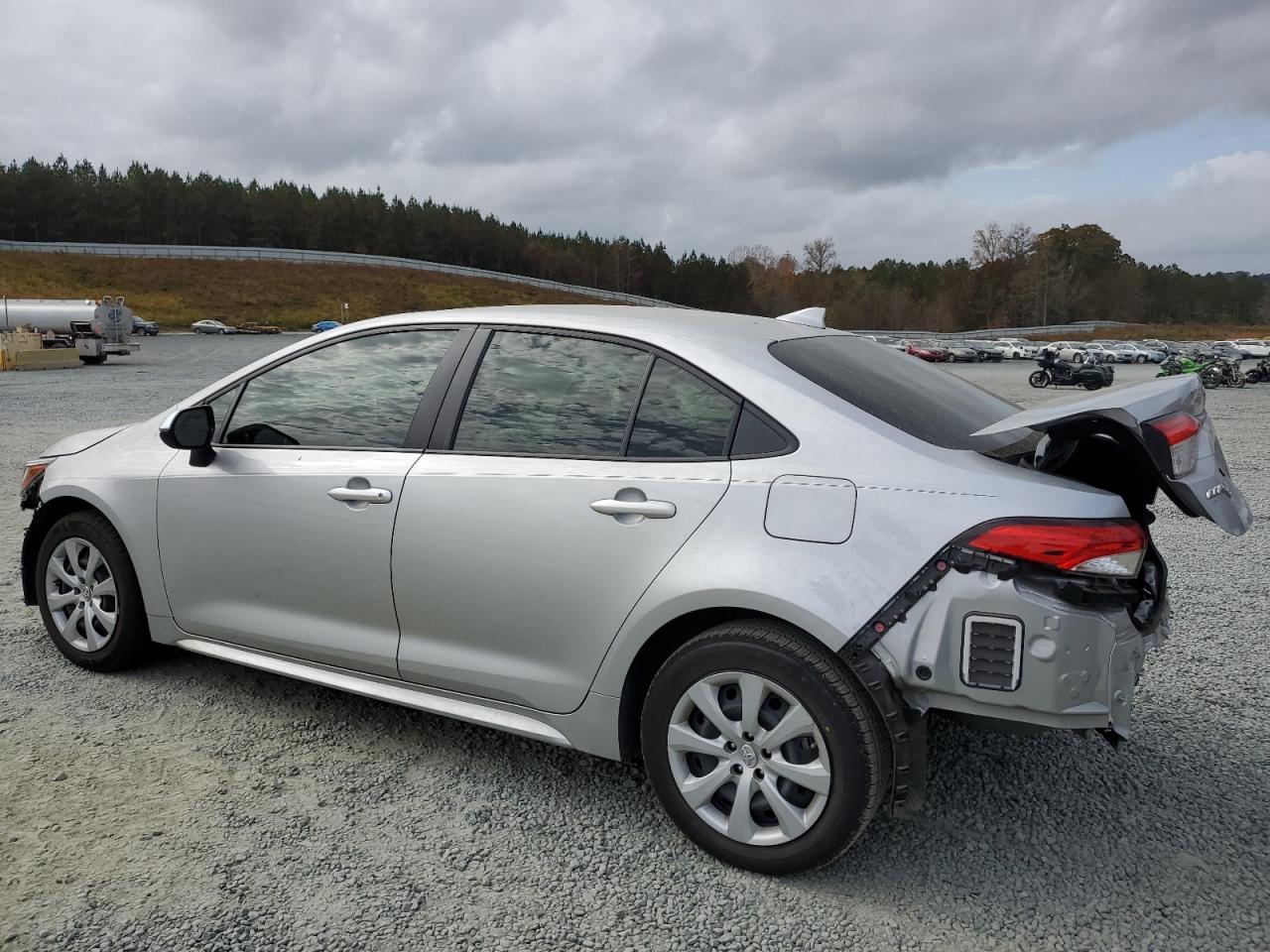 2021 Toyota Corolla - Image 2