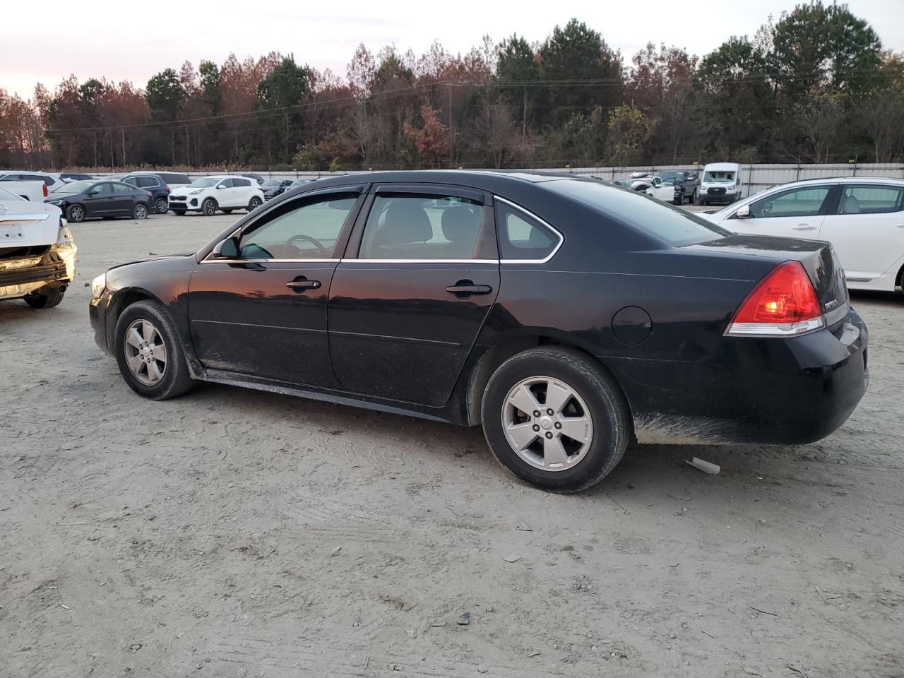2011 Chevrolet Impala - Image 2