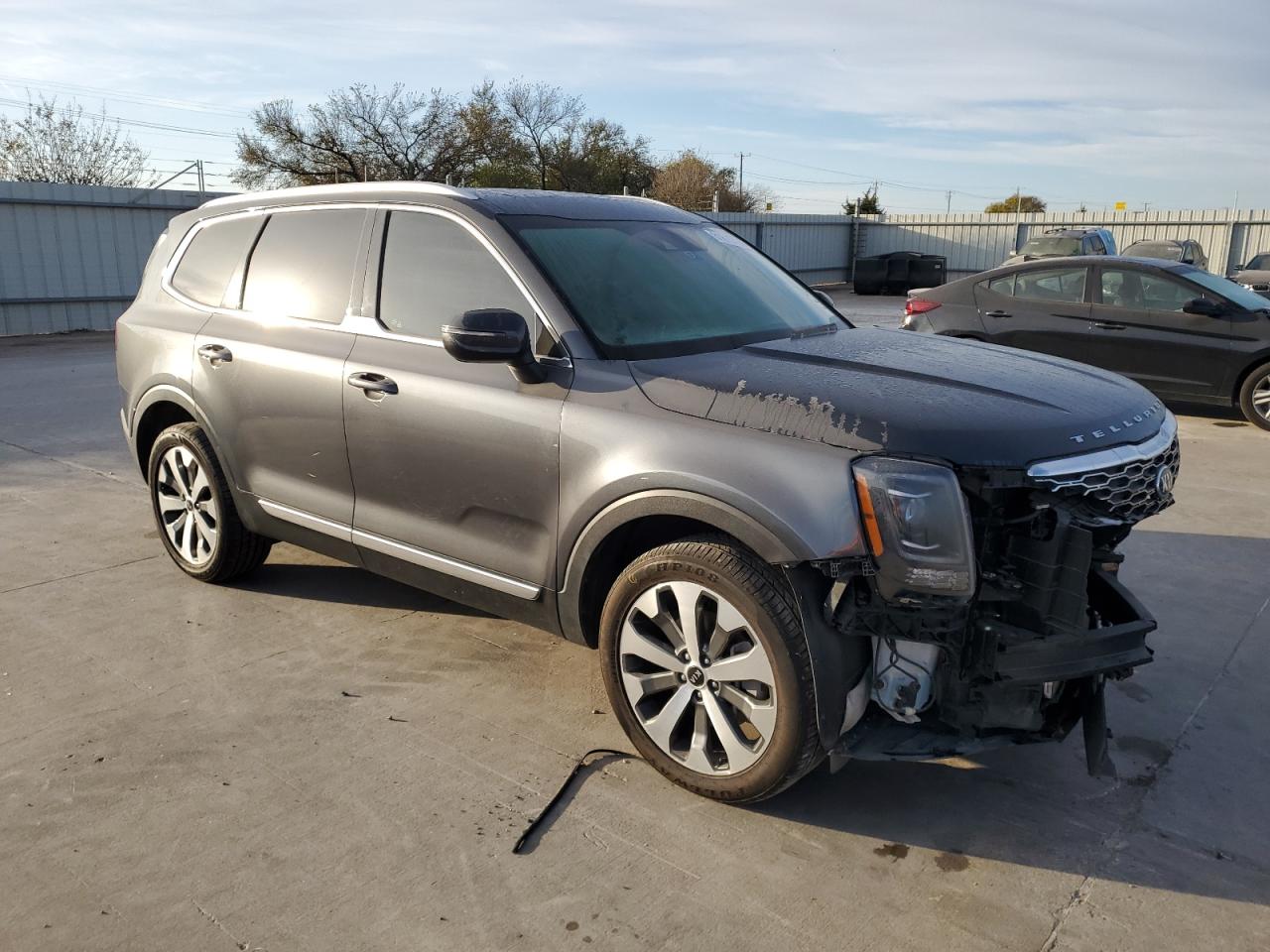 2020 Kia Telluride - Image 4