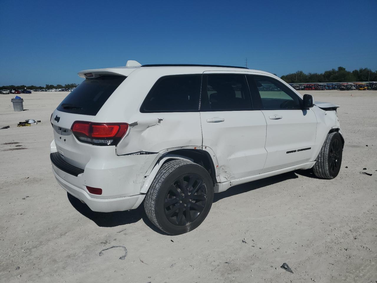 2021 Jeep Grand Cherokee - Image 3